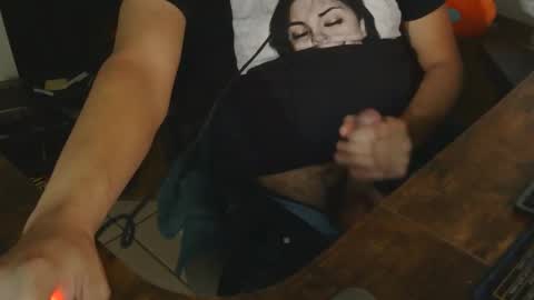 Snapshot of liltorobull chatting on 10-26-25, 06:41 liltorobull online show from 10-26-25, 06:41