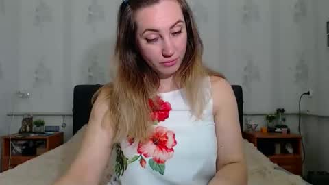 lilu_cute25 online show from 04-02-26, 10:46