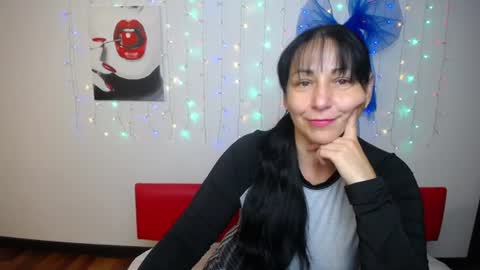 lilugrants online show from 07-10-26, 08:11
