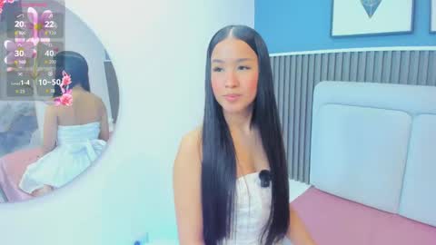 Snapshot of lily__star chatting on 05-20-26, 03:02 lily online show from 05-20-26, 03:02