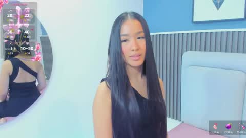 Snapshot of lily__star chatting on 05-23-26, 03:23 lily online show from 05-23-26, 03:23
