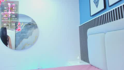 Snapshot of lily__star chatting on 06-05-26, 06:52 lily online show from 06-05-26, 06:52