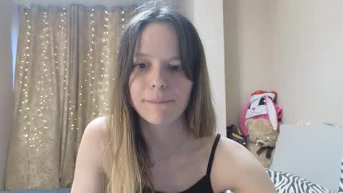 Snapshot of lily_and_jake chatting on 12-18-25, 07:36 lily_and_jake online show from 12-18-25, 07:36