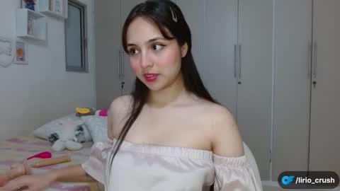 Snapshot of lily_crushx chatting on 01-12-25, 08:36 Lirio         online show from 01-12-25, 08:36
