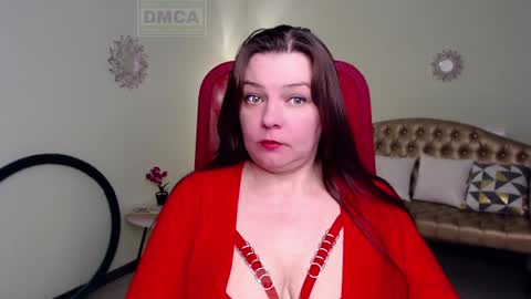 Lily online show from 01-16-25, 07:49