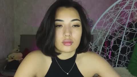 Snapshot of lily_foster_ chatting on 10-22-25, 06:46 Lily online show from 10-22-25, 06:46