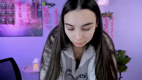 Snapshot of lily_glow chatting on 01-15-26, 08:01 lily_glow online show from 01-15-26, 08:01