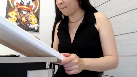 Lily Litle online show from 12-04-24, 10:08
