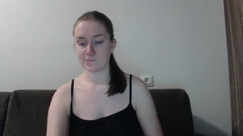 Snapshot of lily_love_x chatting on 02-20-25, 11:54 lily_love_x online show from 02-20-25, 11:54