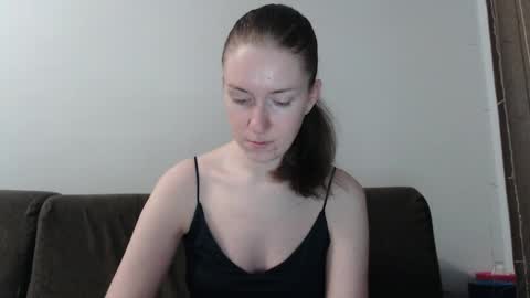 lily_love_x online show from 04-15-26, 02:51