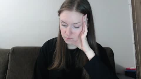 lily_love_x online show from 06-03-26, 01:08