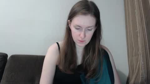 lily_love_x online show from 06-07-26, 11:52