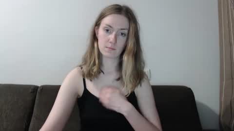 lily_love_x online show from 07-13-26, 11:40