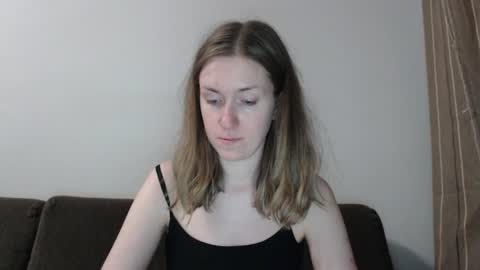 lily_love_x online show from 07-14-26, 02:05