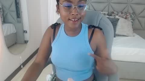 lily_mendoza online show from 06-09-26, 08:09