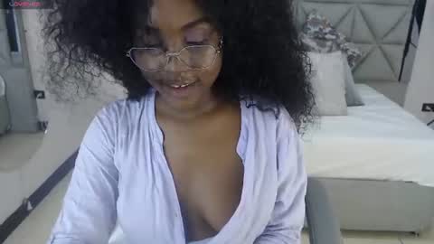 lily_mendoza online show from 06-12-26, 07:46