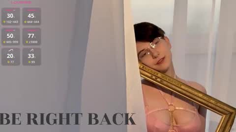 Snapshot of lily_merlin chatting on 11-06-25, 02:45 Lily online show from 11-06-25, 02:45