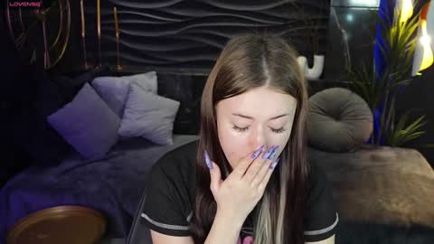 Lily online show from 01-26-25, 06:49