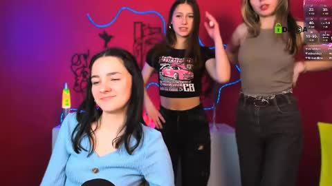 Lily online show from 03-29-26, 12:10