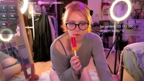 your lilyyyyyyy online show from 05-10-26, 07:08