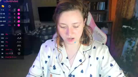 Alice online show from 07-27-26, 05:31