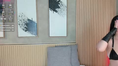 Lily online show from 12-14-25, 07:18