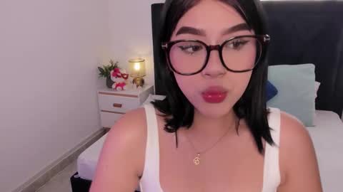 LilyWoodz online show from 03-15-26, 02:45