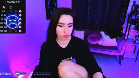 Snapshot of lily_xbaby chatting on 12-08-24, 05:33 LILY online show from 12-08-24, 05:33