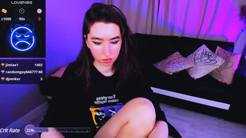 Snapshot of lily_xbaby chatting on 12-14-24, 05:14 LILY online show from 12-14-24, 05:14