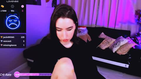 Snapshot of lily_xbaby chatting on 12-20-24, 10:05 LILY online show from 12-20-24, 10:05