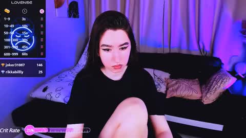 Snapshot of lily_xbaby chatting on 02-20-25, 07:12 LILY online show from 02-20-25, 07:12