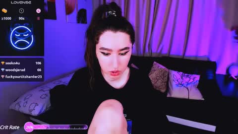 Snapshot of lily_xbaby chatting on 03-08-25, 02:51 LILY online show from 03-08-25, 02:51