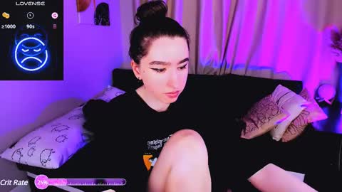 Snapshot of lily_xbaby chatting on 03-12-25, 06:51 LILY online show from 03-12-25, 06:51