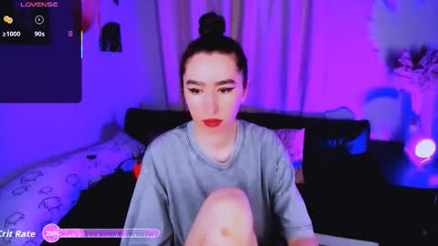 Snapshot of lily_xbaby chatting on 09-13-25, 09:42 LILY online show from 09-13-25, 09:42