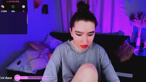 Snapshot of lily_xbaby chatting on 10-05-25, 07:50 LILY online show from 10-05-25, 07:50