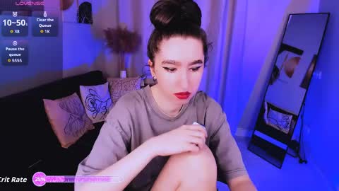 LILY online show from 04-19-26, 11:53