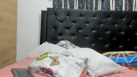 Lily online show from 01-05-26, 05:27