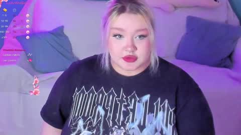 Lily online show from 02-23-25, 09:37