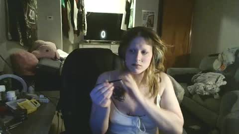 lilybvixen online show from 05-13-26, 03:26