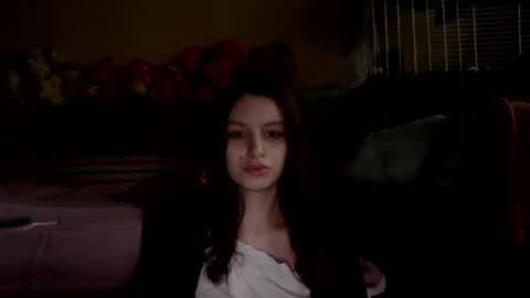 lilycandy_ online show from 02-06-25, 07:56