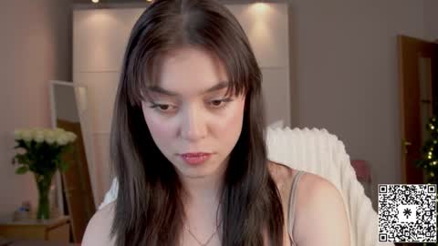Snapshot of lilyewing_ chatting on 12-14-24, 02:31 Lily online show from 12-14-24, 02:31