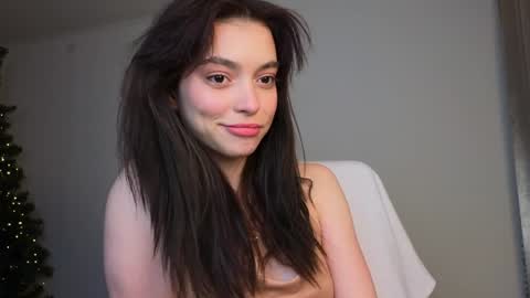Snapshot of lilyewing_ chatting on 01-16-25, 06:37 Lily online show from 01-16-25, 06:37