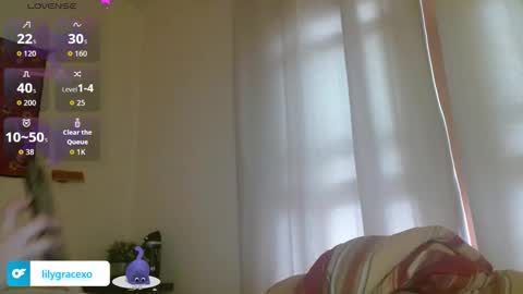 Lily Grace online show from 11-15-25, 10:59