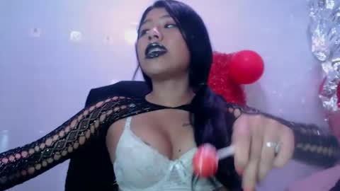 lilyjamesx online show from 03-07-26, 02:58