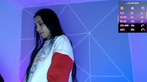 Liliana louise online show from 06-18-26, 12:44