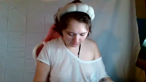 lily online show from 06-27-26, 04:56