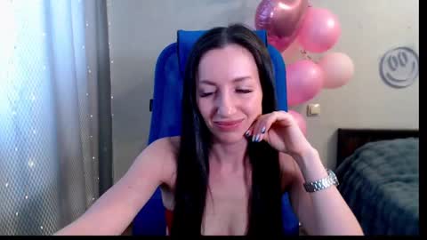 Lily online show from 01-27-25, 08:51