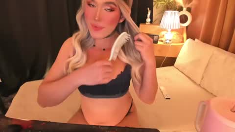 IM YOUR TRUE GODESS Lilymonstercock online show from 06-25-26, 05:12