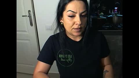 Snapshot of lilynaughty chatting on 02-20-26, 08:53 lilynaughty online show from 02-20-26, 08:53