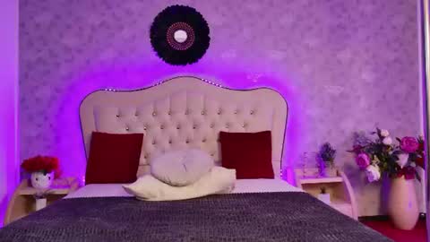      online show from 07-23-26, 01:58